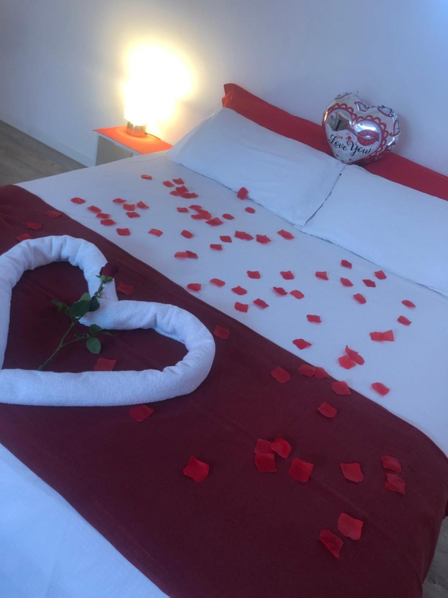 Dépendance Ragaraja con sauna e idromassaggio Pordenone Esterno foto